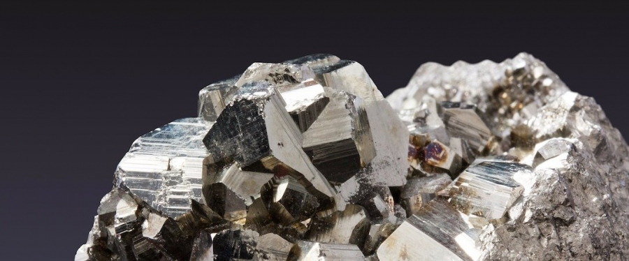 El precio del hierro subi&oacute; antes de la propagaci&oacute;n del coronavirus COVID-19 a nivel mundial