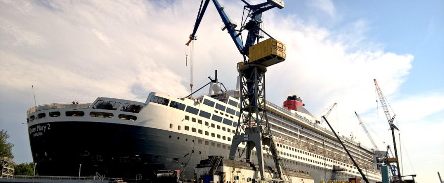 El chorreado de Silicato de Aluminio en la construcción naval deja superficies suaves y limpias.
