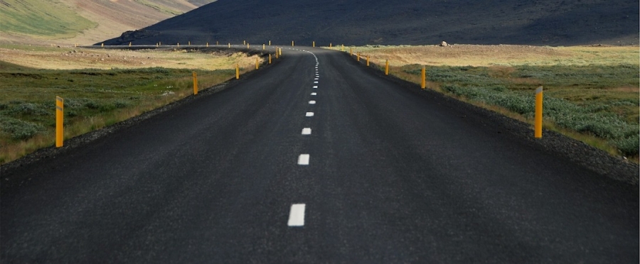 El uso principal de las Cenosferas es aligerar cementos, refractarios, morteros, plásticos, gomas, resinas, etc. 