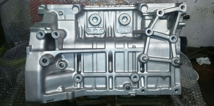 Limpieza de Motor clásico con Granalla de Vidrio